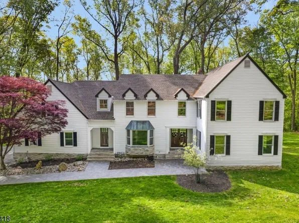 31 Warren Cutting, Chester Twp., NJ 07930