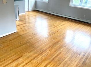 6127 136th St, Flushing, NY 11367