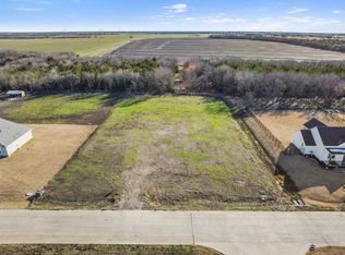 1002 Declaration Dr, Nevada, TX 75173