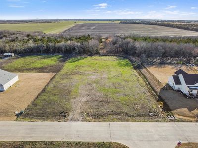 1002 Declaration Dr, Nevada, TX, 75173