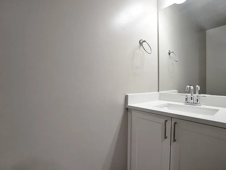 1681 S 225 W — Photo 12