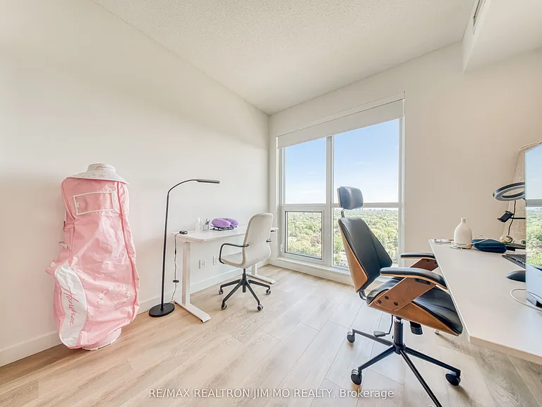 25 McMahon Dr #2002 — Photo 23
