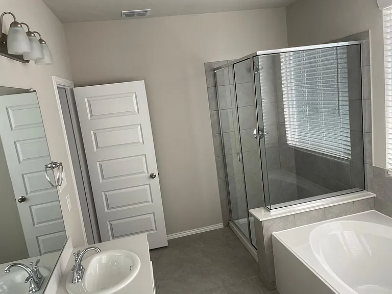 10032 Adams Ln — Photo 18