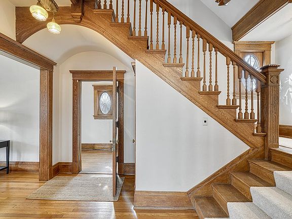 5th image of 623 Lincoln Ave