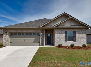 145 Keller Dr, Hazel Green, AL 35750