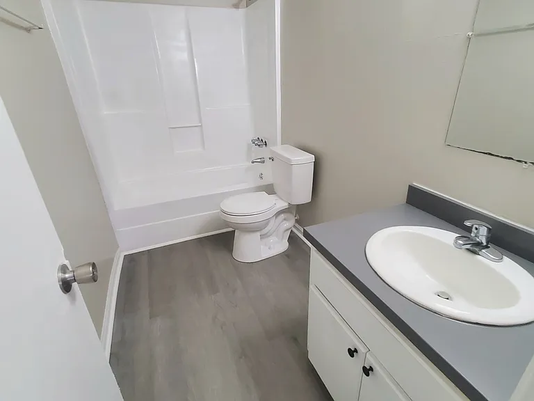 1826 E Trail Dr SE — Photo 10