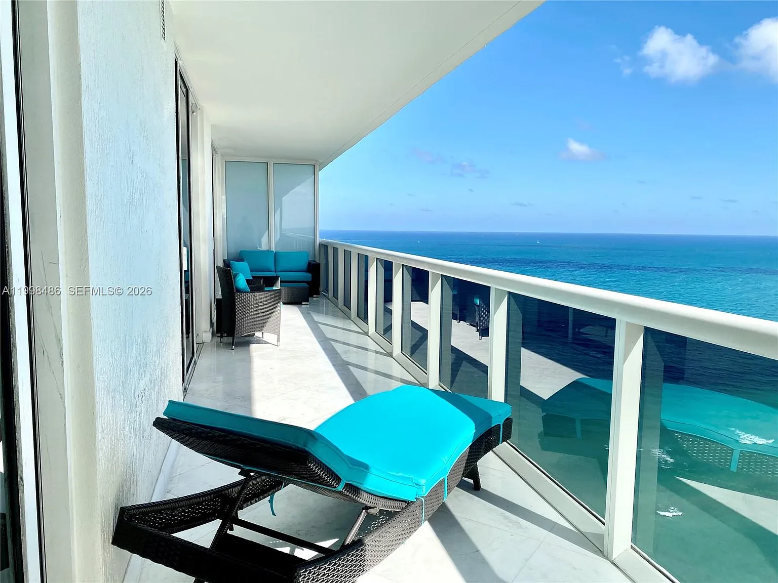 Beach Club Two Condo — Photo 2
