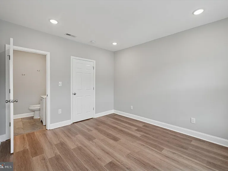 447 Durfor St — Photo 23