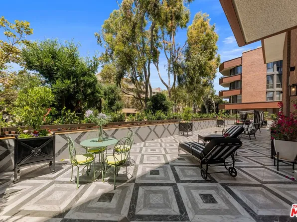 300 N Swall Dr Unit 158, Beverly Hills, CA 90211