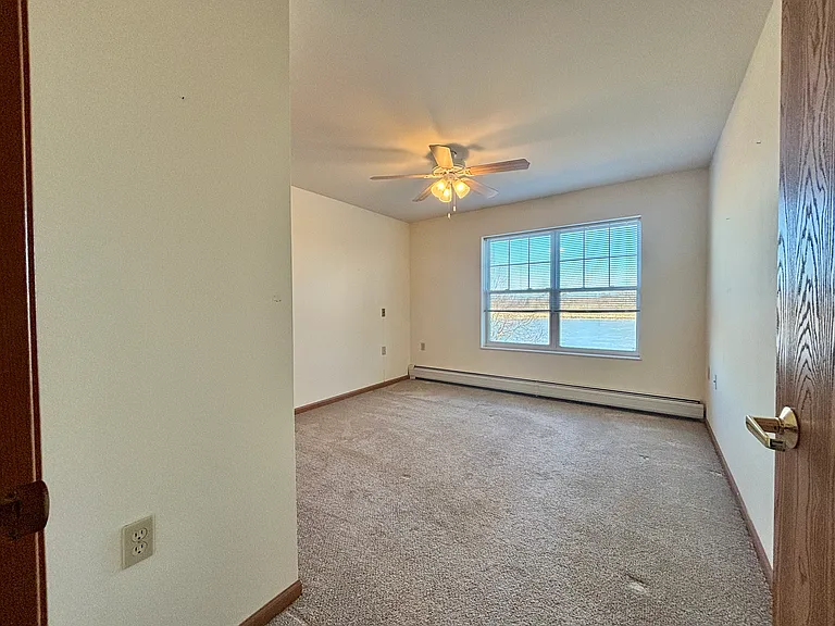 1048 Enterprise Dr #206 — Photo 8