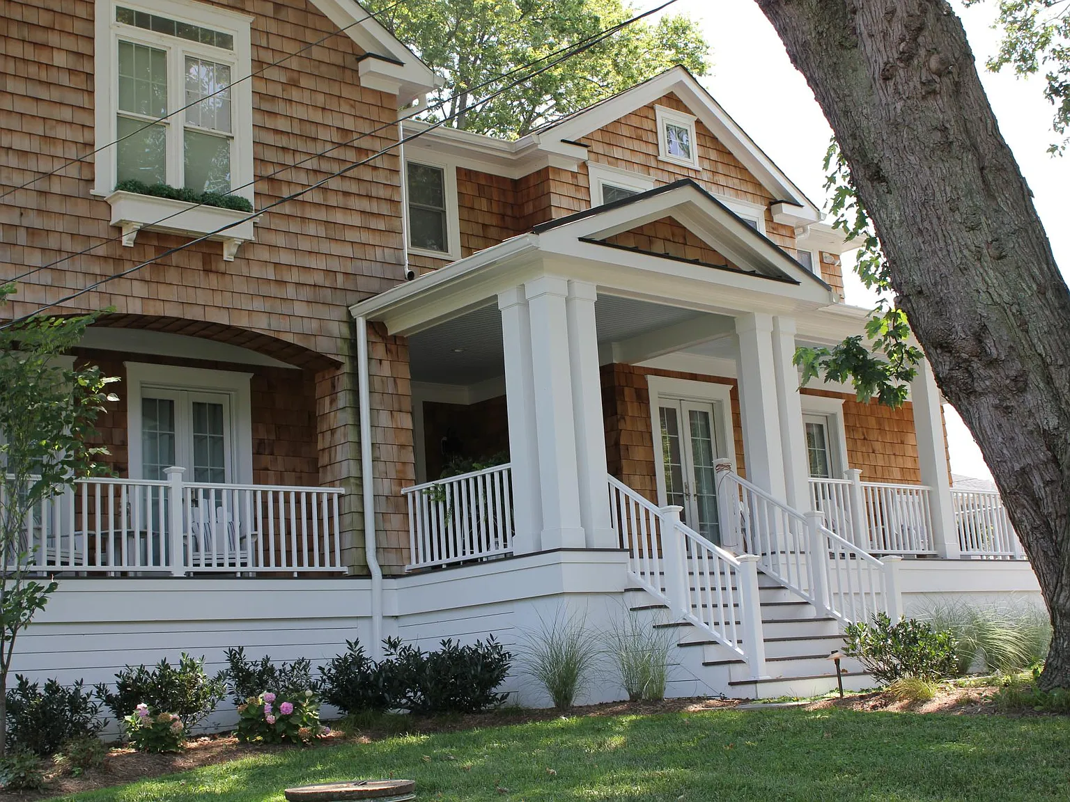 7 bed, 5.5 bath, 3500 sqft, $4,995 — Photo 1