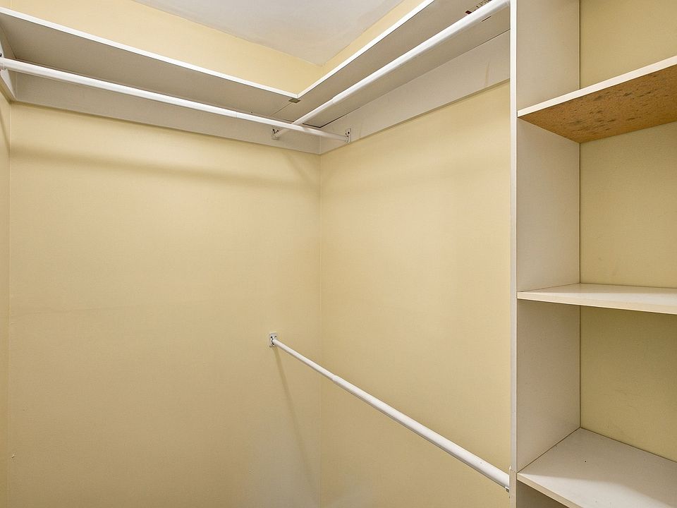 1st image of 145 Colonial Cir APT A2