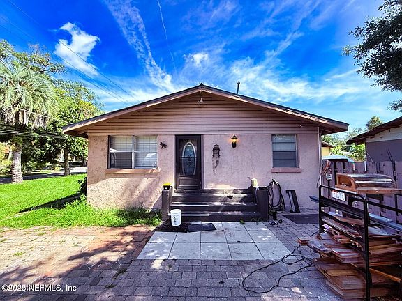 4th image of 4260 IRVINGTON Avenue