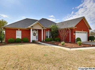 200 Alder Ridge Dr, New Market, AL 35761