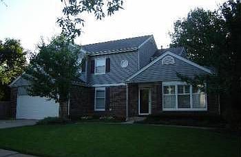 1st image of 928 Interlaken Dr