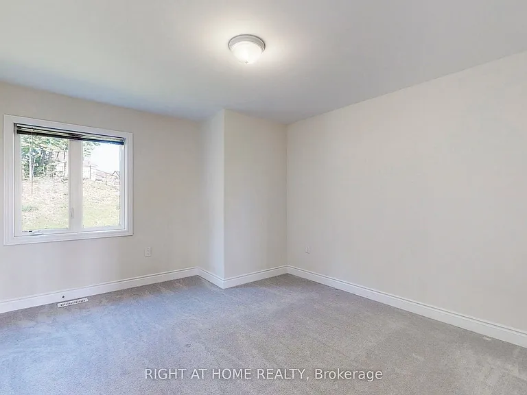 3092 Monarch Dr — Photo 25