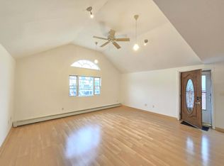 61 Bartlett Pl #2, Brooklyn, NY 11229