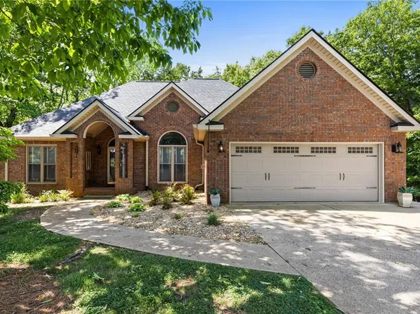 209 Winchester Rdg N, Jasper, GA 30143
