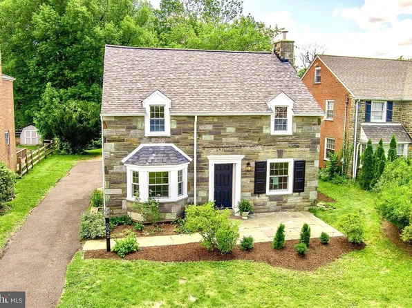 2842 Haverford Rd, Ardmore, PA 19003