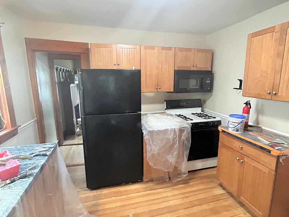 1st image of 14 Greene St #A