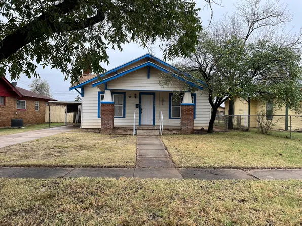 1003 Nassau St, Plainview, TX 79072
