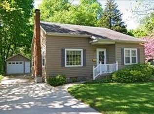 950 Wilson St, South Haven, MI 49090