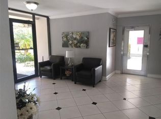 2801 N Palm Aire Dr, Pompano Beach, FL 33069