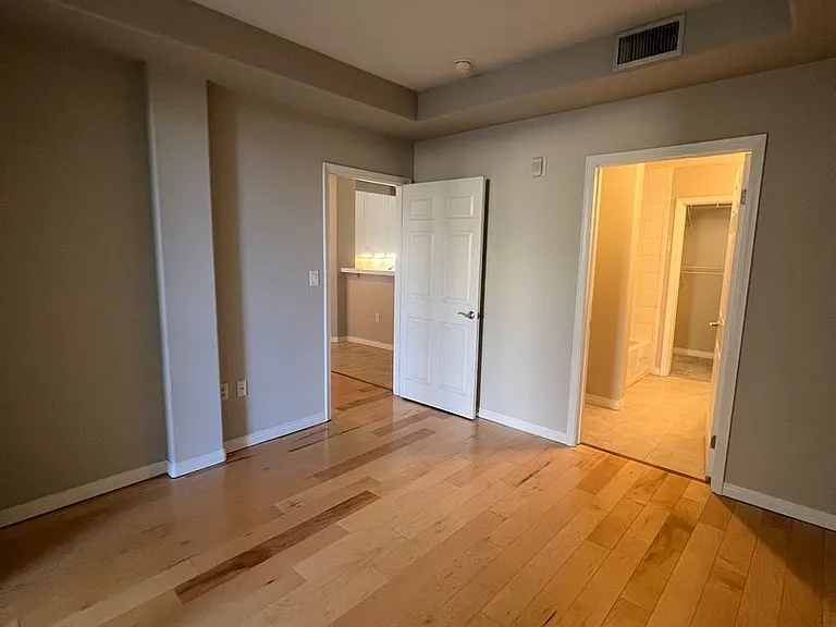 1601 India St #312 — Photo 6