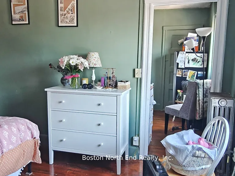 294 Hanover St #5G — Photo 10