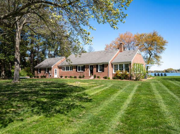 26090 Goose Neck Rd