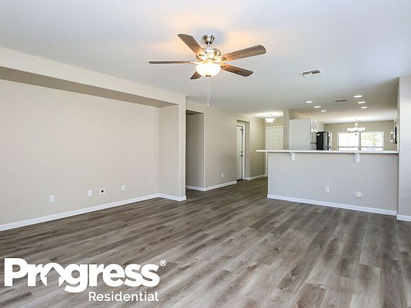 5th image of 3416 E Cowboy Cove Trl