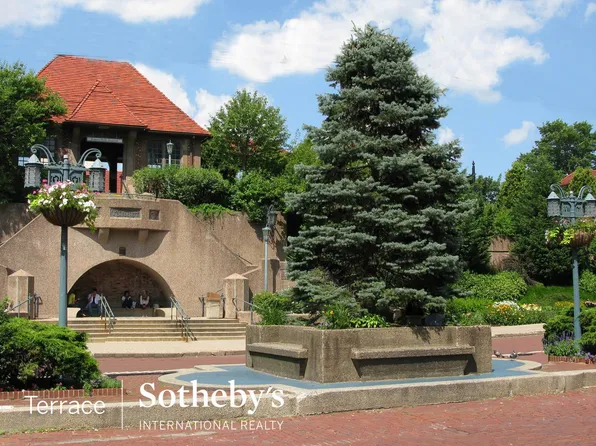 64-05 Yellowstone Boulevard image 18 of 20