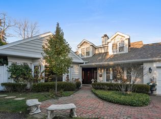 85 Crescent Dr, Glencoe, IL