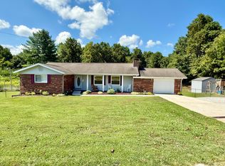 1069 Meadows Grove Rd, Pine Knot, KY 42635