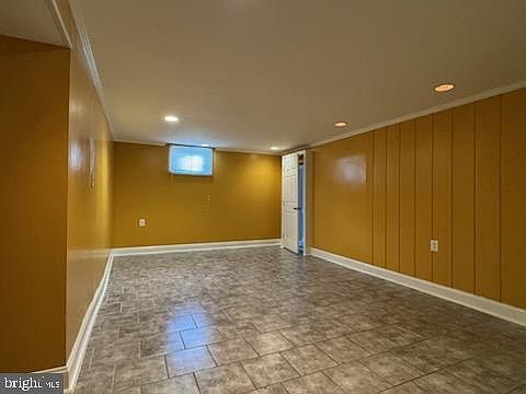 4th image of 9207 4th St