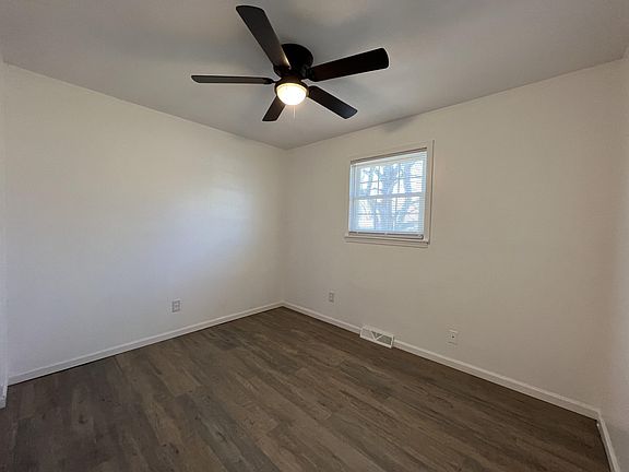 5th image of 610 S Barwick Place