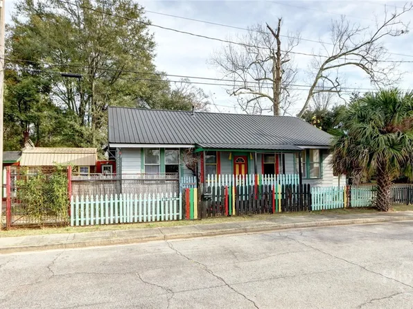 1212 New Jersey Avenue, Savannah, GA 31404