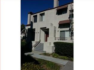 9 Commons Ln, Foster City, CA 94404