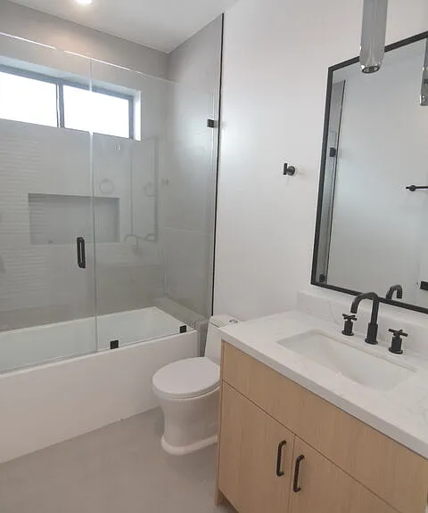 4543 Tujunga Ave — Photo 8
