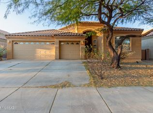 7808 E Treetop Rd, Tucson, AZ 85756