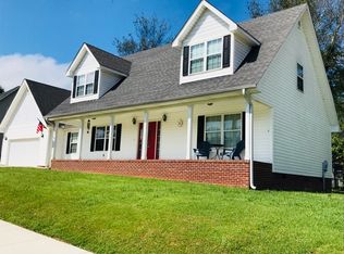 106 Dogwood Trl, Chickamauga, GA 30707