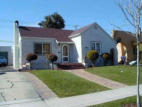 1st image of 4454 Bancroft St