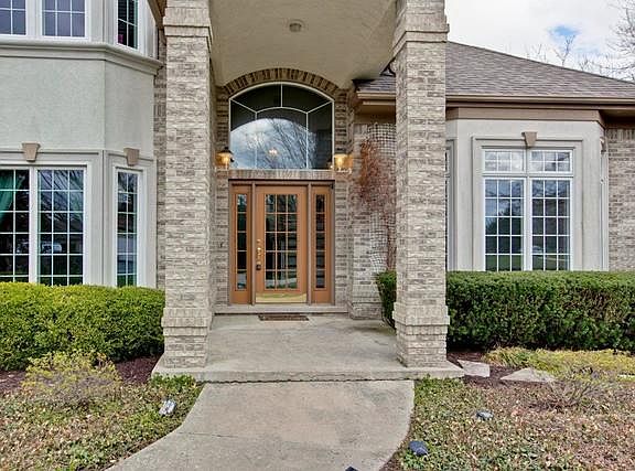 2nd image of 25797 N Arrowhead Dr