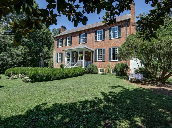 1325 Richardson Rd, Keysville, VA 23947