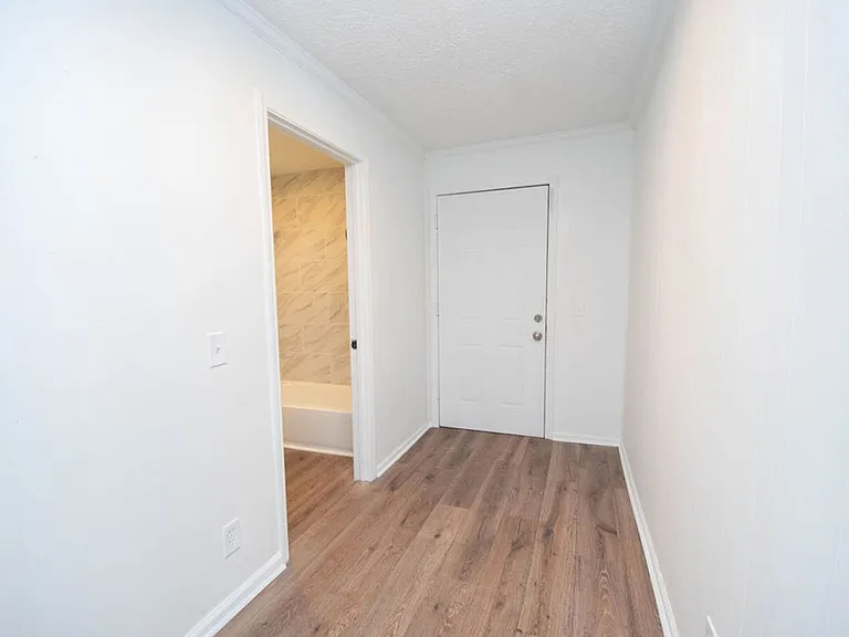 903 Georgia Ave — Photo 18