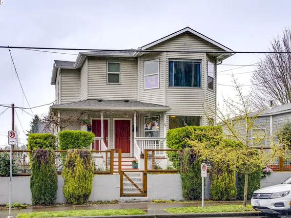 2103 SE Stark St, Portland, OR 97214