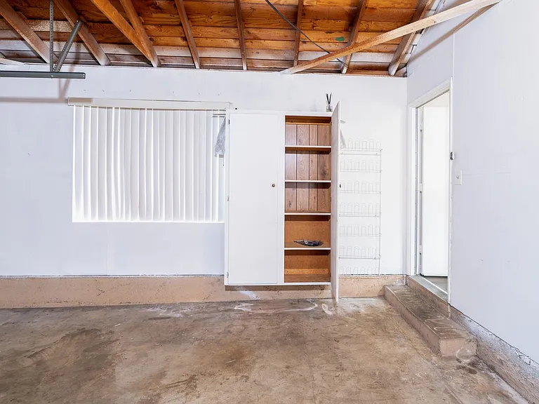 9605 Longden Ave — Photo 22