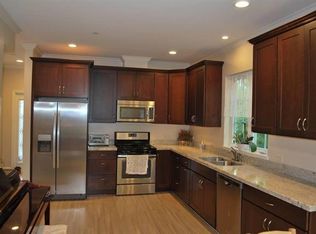 625 Prospect Row, San Mateo, CA 94401