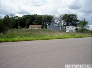 6017 Athens Trl, Stacy, MN 55079