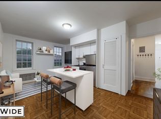 12 Perry St APT 4A, New York, NY 10014